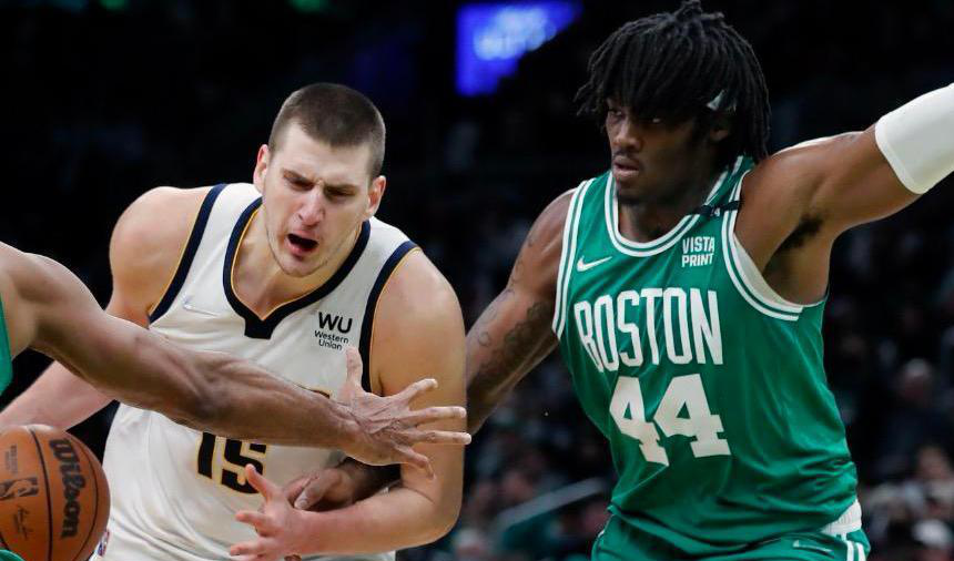 kaiyun-重返赛场引发热议！，Faker在雄鹿比赛中爆冷比赛高潮迭起(谁把faker按在替补席)